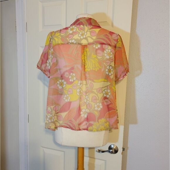 Nicola sheer floral button-up blouse sz M - Picture 4 of 6